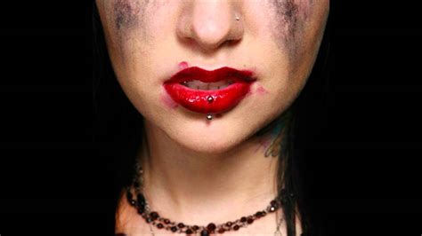 The Evolution of Escape the Fate's Songwriting in 'Reverse This Curse